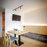 Apartamento Wolf - Panorama Mountain Retreat In Tirol