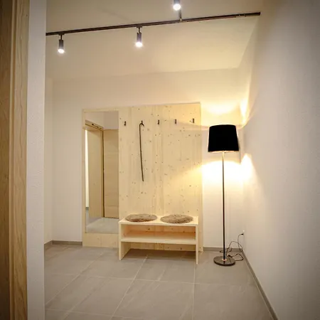 Wolf Apartments Padaun - Panorama Mountain Retreat In Tirol Vals