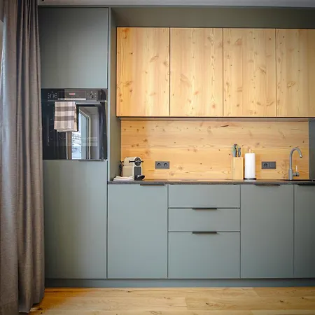 Wolf Apartments Padaun - Panorama Mountain Retreat In Tirol * Vals