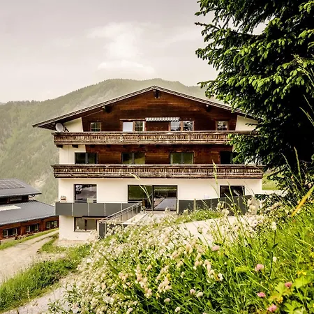 Wolf Apartments Padaun - Panorama Mountain Retreat In Tirol *