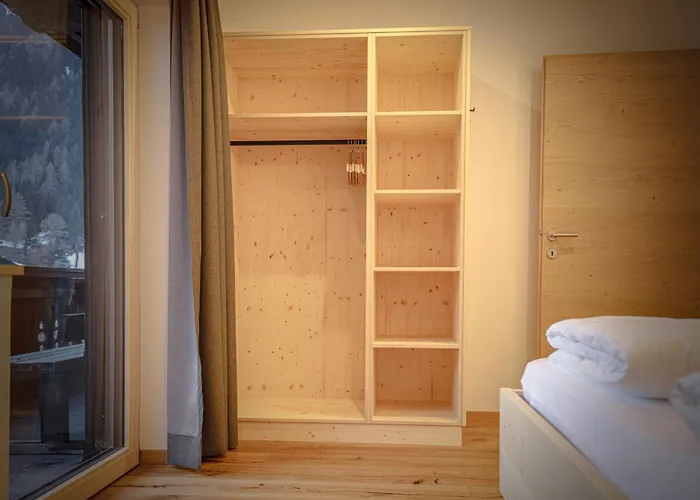 Wolf Apartments - Panorama Mountain Retreat In Tirol Appartement