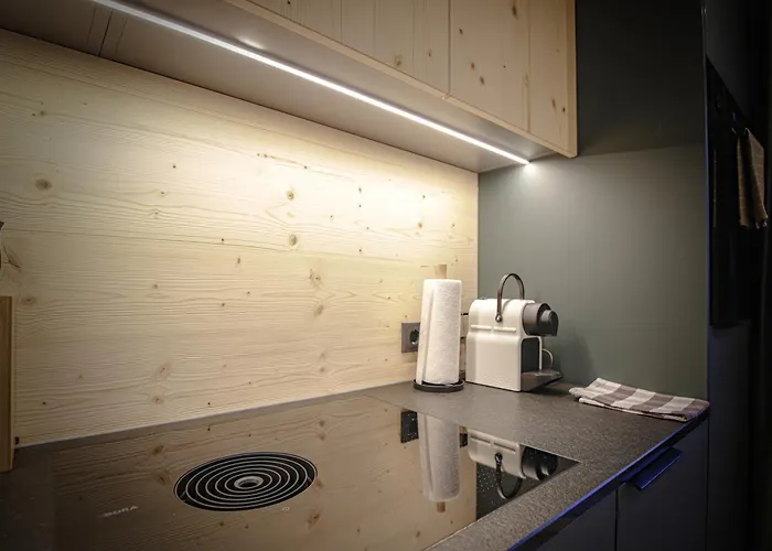 Wolf Apartments - Panorama Mountain Retreat In Tirol Appartement