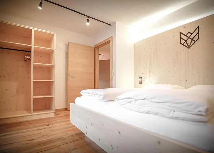 Wolf Apartments - Panorama Mountain Retreat In Tirol *