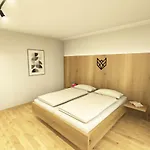 Wolf - Panorama Mountain Retreat In Tirol Daire Vals