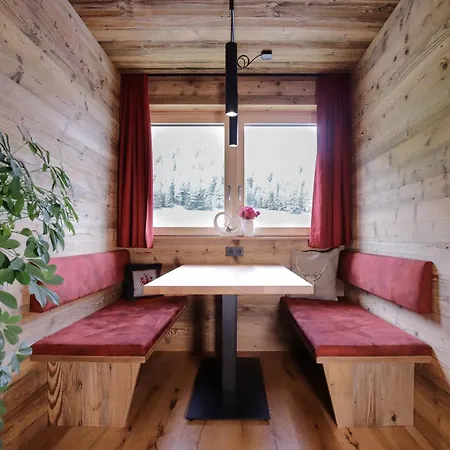 Wolf - Panorama Mountain Retreat In Tirol Vals